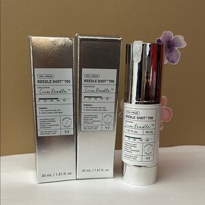 2 X VT Cica Redlee Shot 700 Serum-1.01 fl oz each Exp date 7/2027